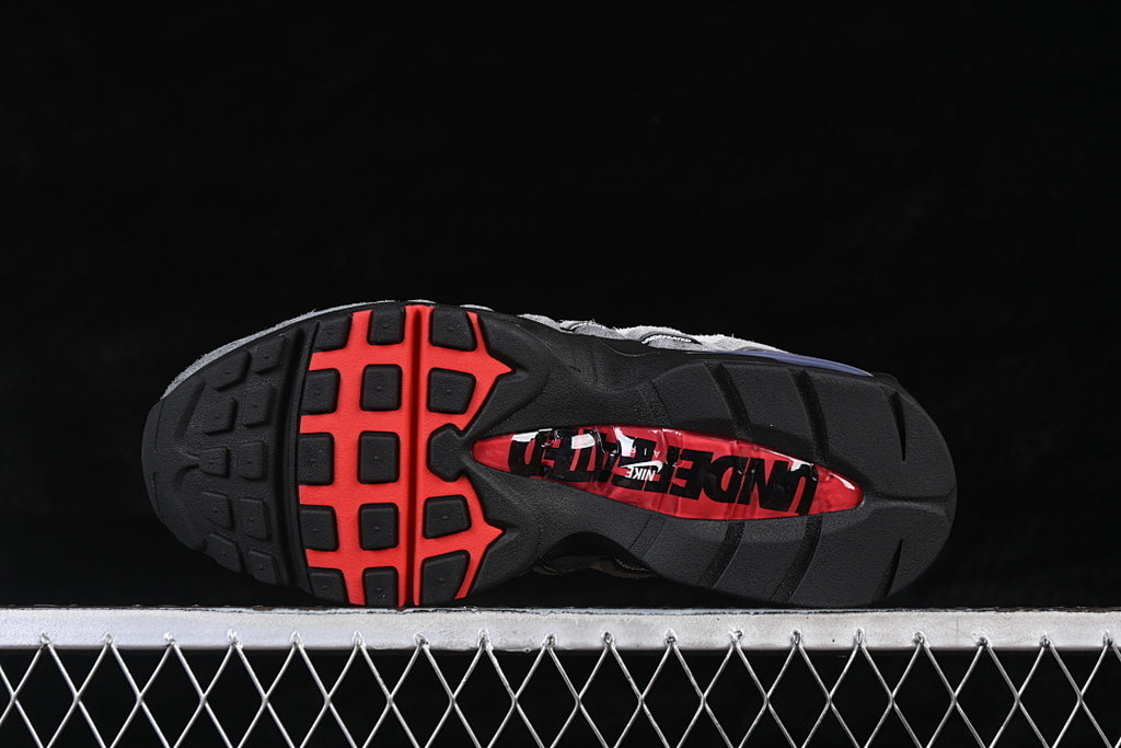 Nike Air Max 95 x UNDEFEATED "Geo Tokyo Bright Crimson"