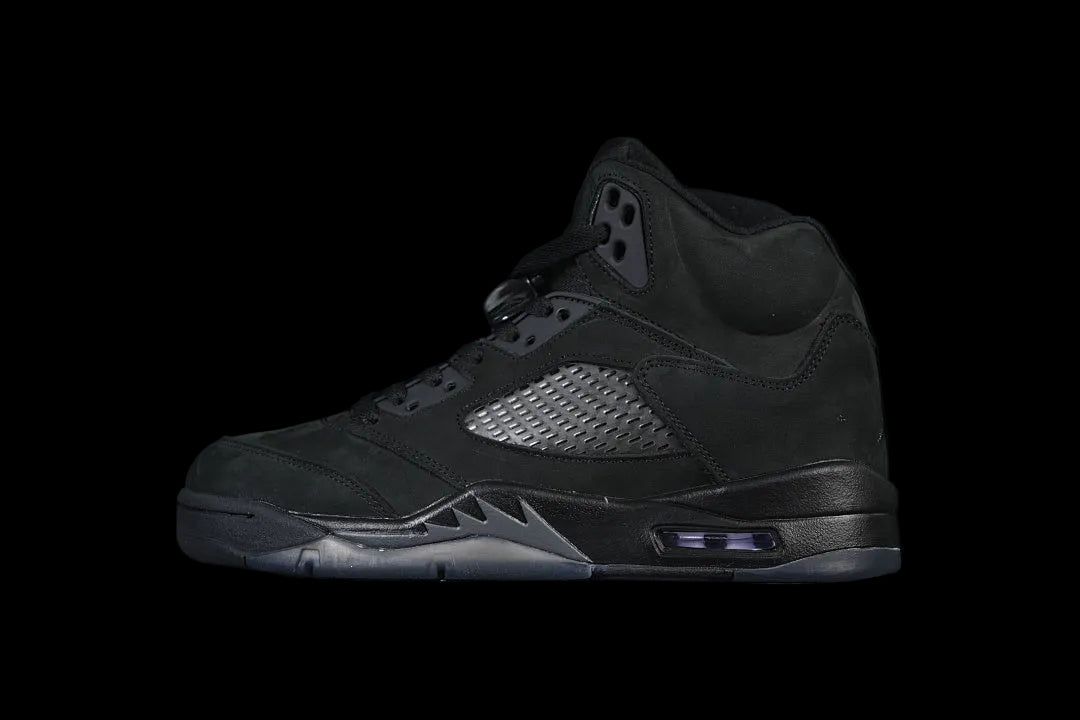 Air Jordan 5 Retro "Black Cat"