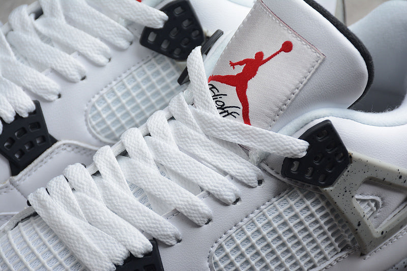 Air Jordan 4 Retro OG “White Cement”