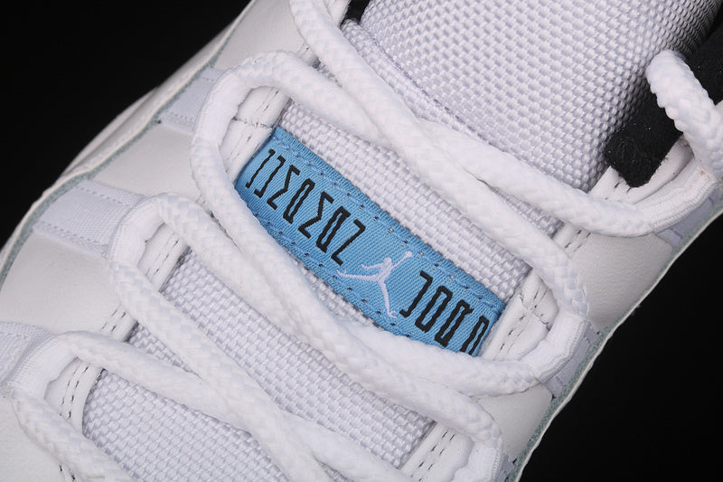 Air Jordan 11 Retro Low "Legend Blue"