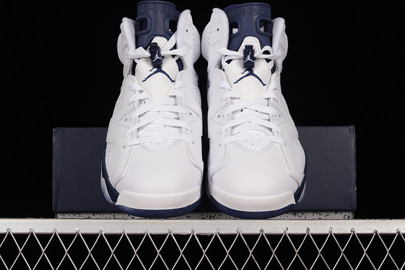 Air Jordan 6 Retro "Midnight Navy"