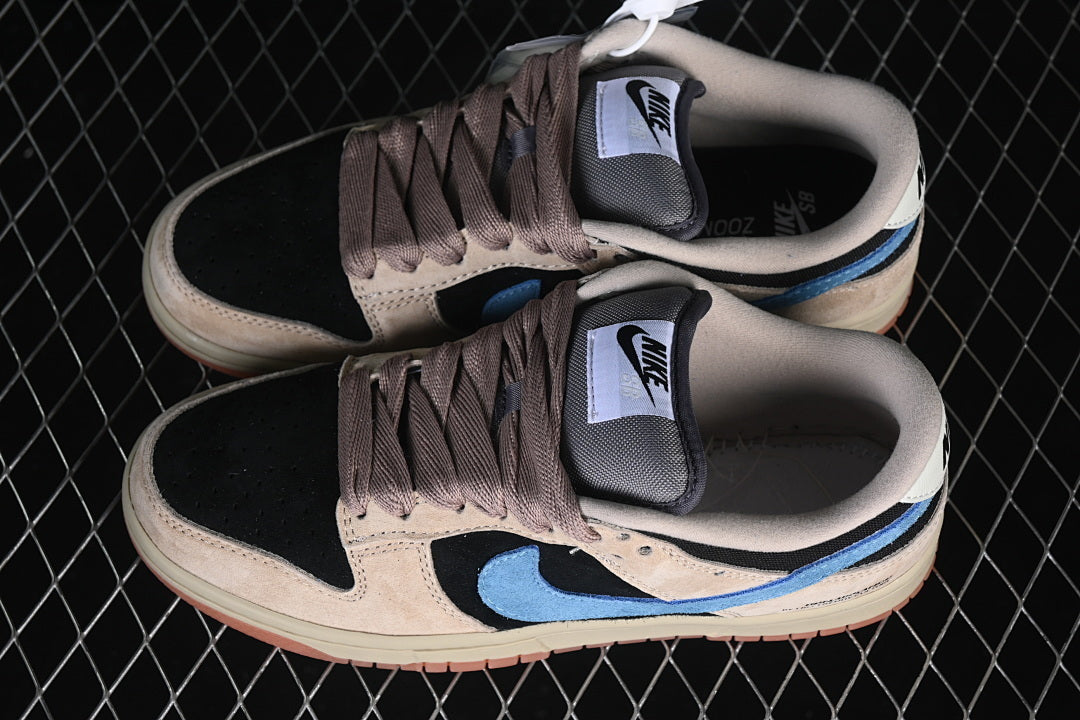 Nike SB Dunk Low "Reinaissance"