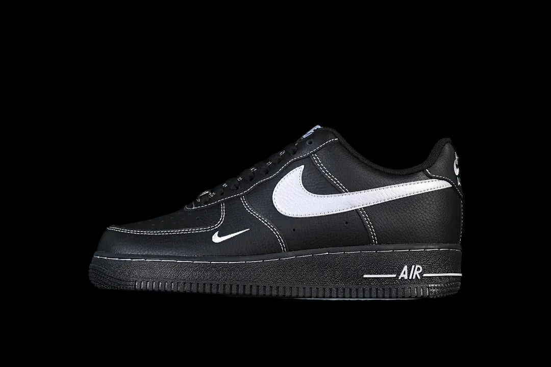Nike Air Force 1 '07 LV8 "B&W"