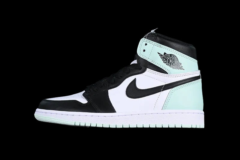 Air Jordan 1 Retro High OG NRG "Iglo"
