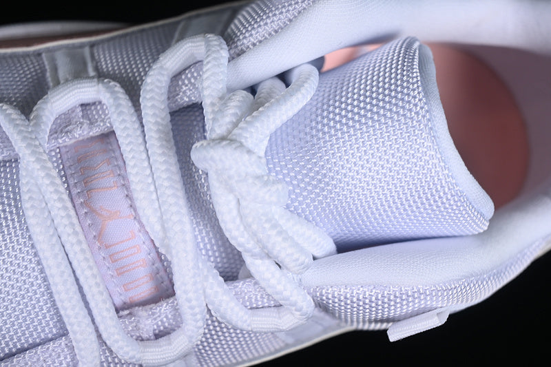 Air Jordan 11 Retro Low "Legend Pink"