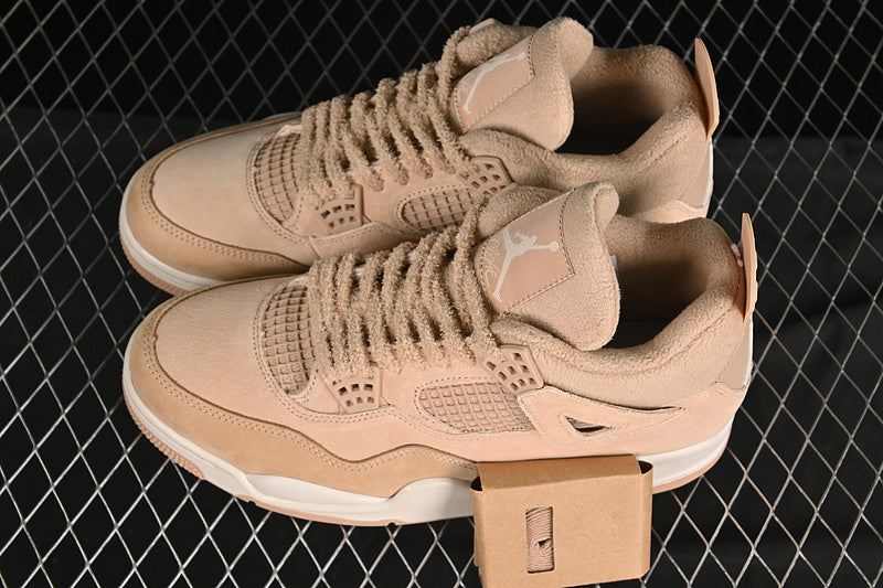 Air Jordan 4 Retro "Cozy Girl"
