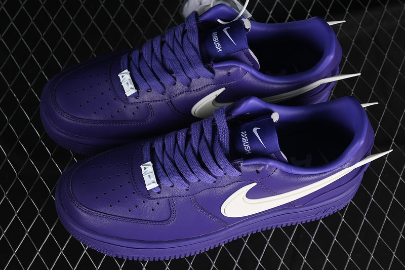 Air Force 1 Low SP AMBUSH "Sky Purple/White"