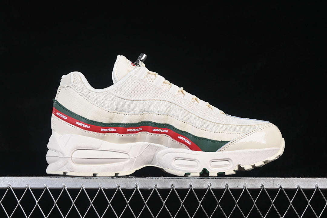 Nike Air Max 95 x UNDEFEATED "White"