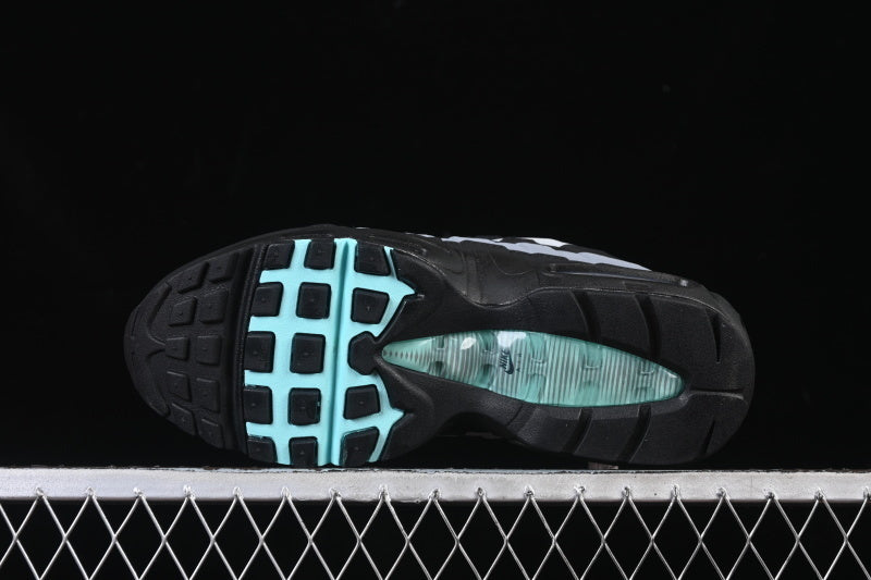 Nike Air Max 95 "Black Aurora Green"