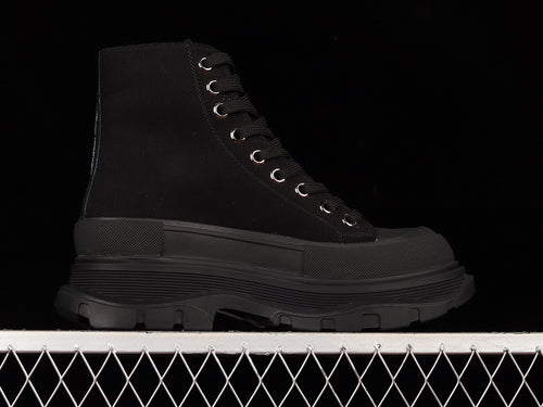 A McQ Tread Slick "Black"