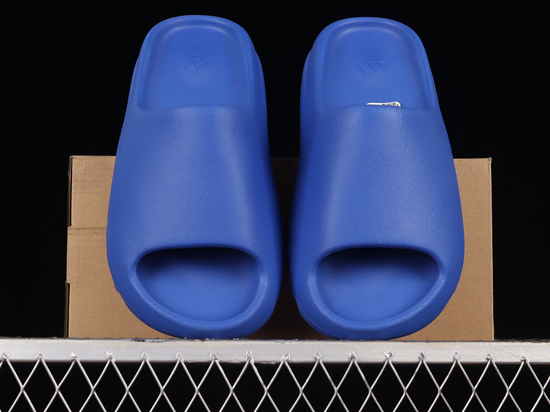 Adidas Yeezy Slide "Azure"