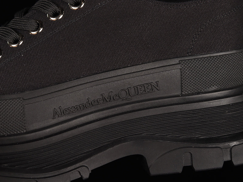 A McQ Tread Slick "Black"
