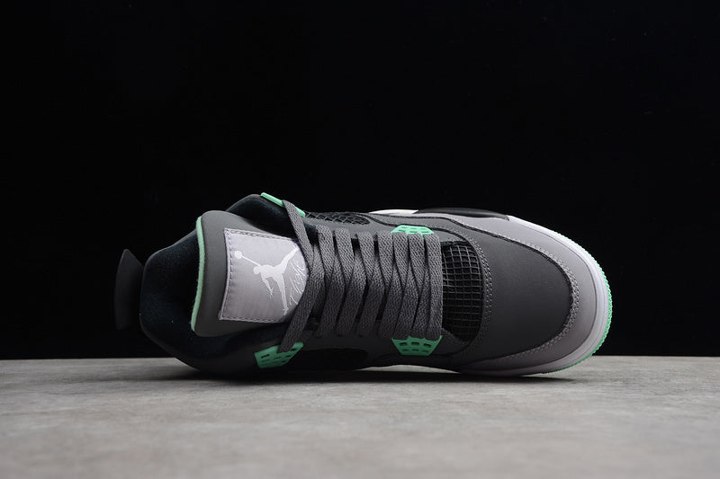 Air Jordan 4 Retro "Green Glow"