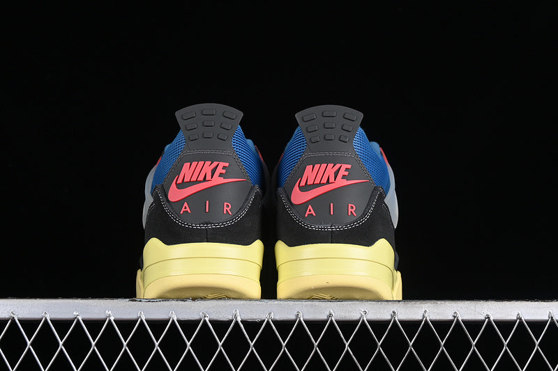 Air Jordan 4 Retro x Union" Off Noir"