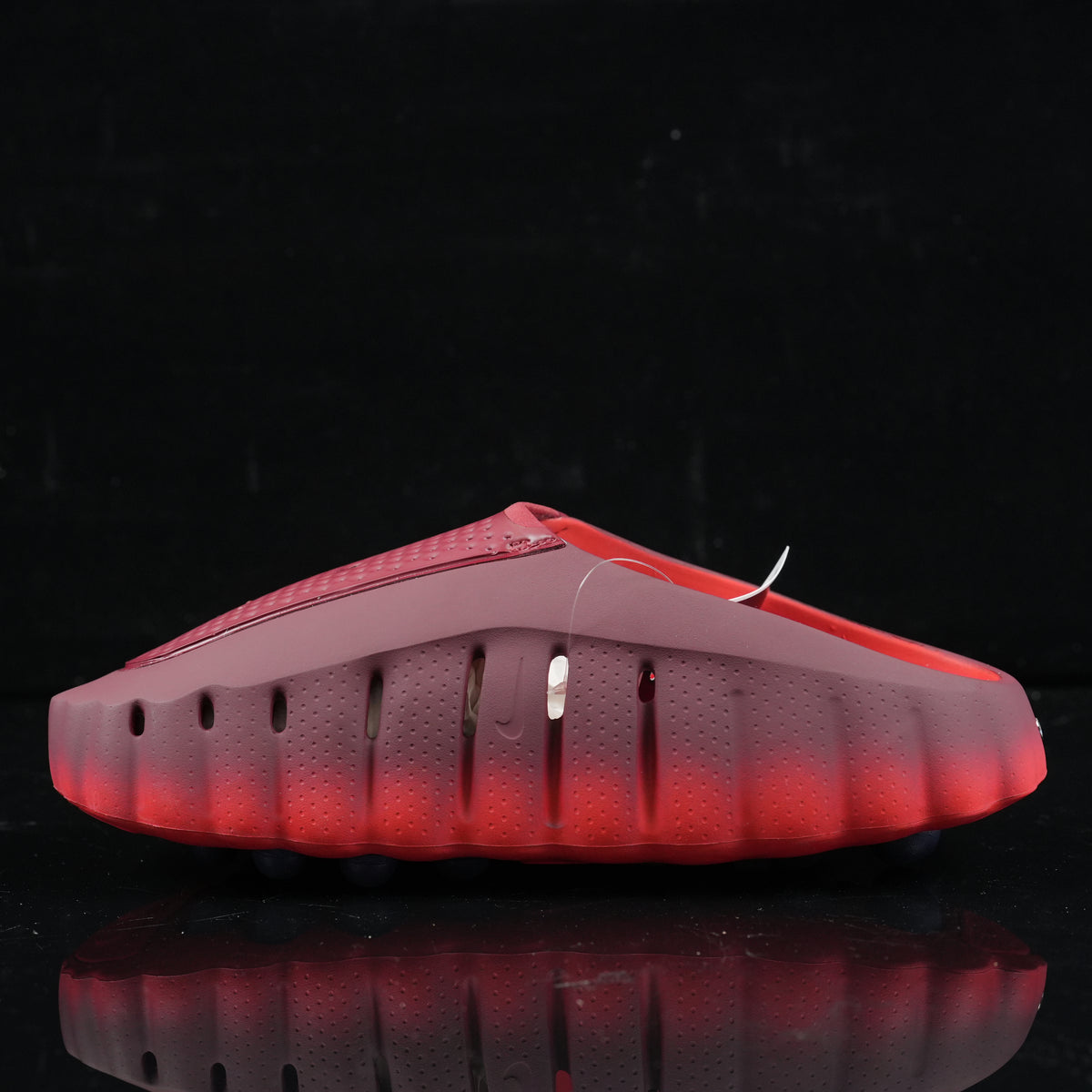 Nike Mind 001 "Team Red University Red Hombre"