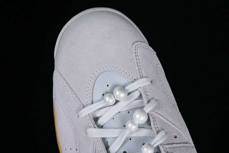 Air Jordan 6 Retro "Pearl"