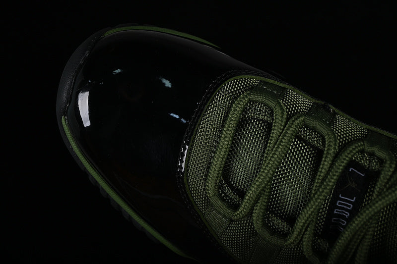 Air Jordan 11 Retro "Green"