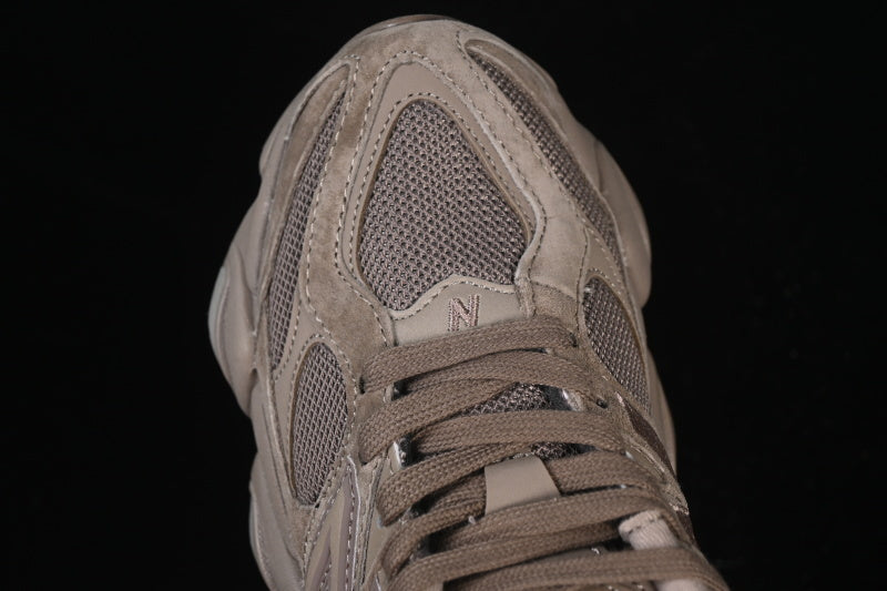 NB 9060 "Chestnut"
