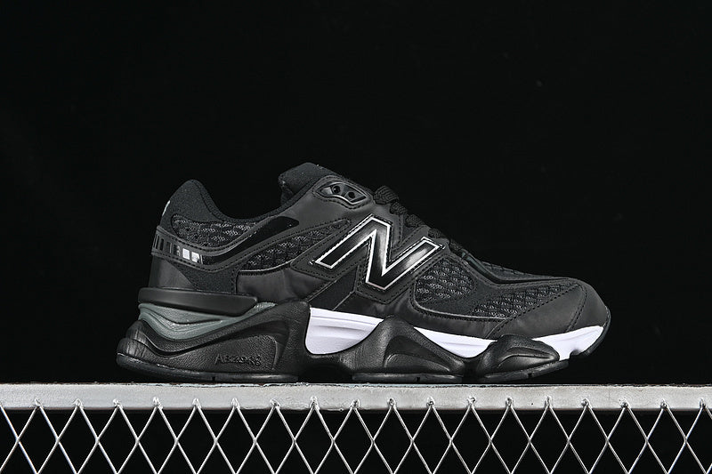 NB 9060  "Palace Black/Silver"