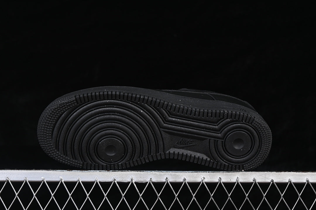 Nike Air Force 1 "Black Leather"