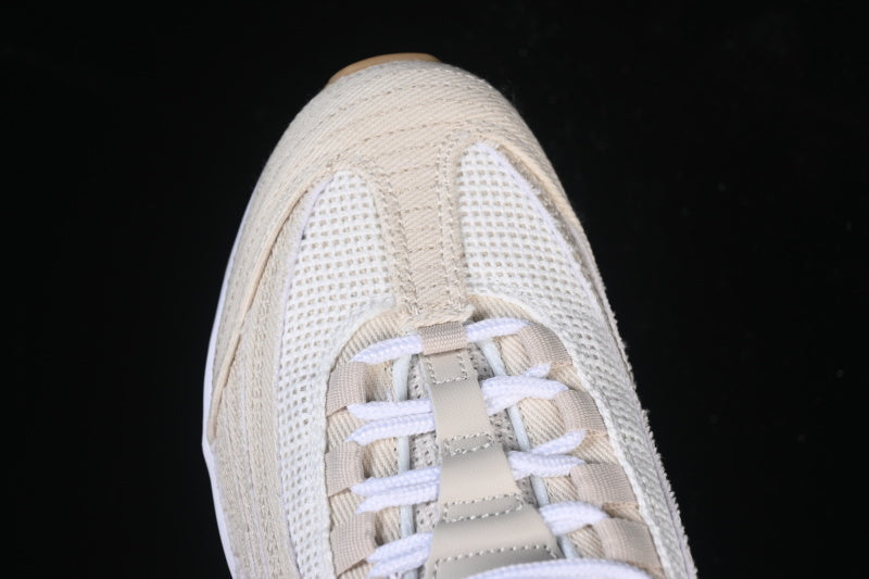 Nike Air Max 95 x Levi's "Light Orewood Brown"