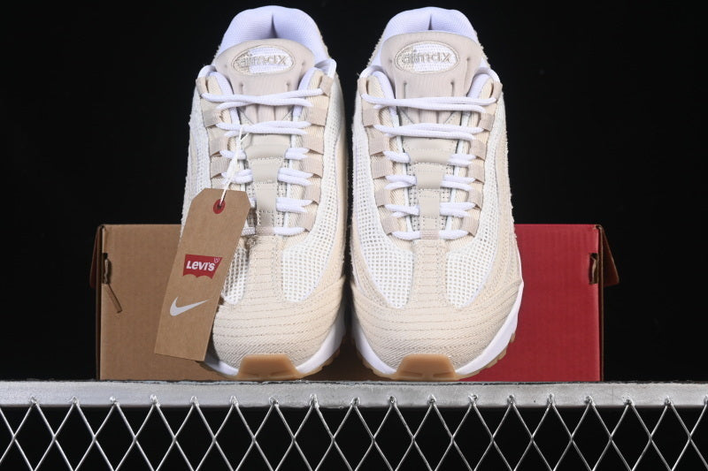Nike Air Max 95 x Levi's "Light Orewood Brown"