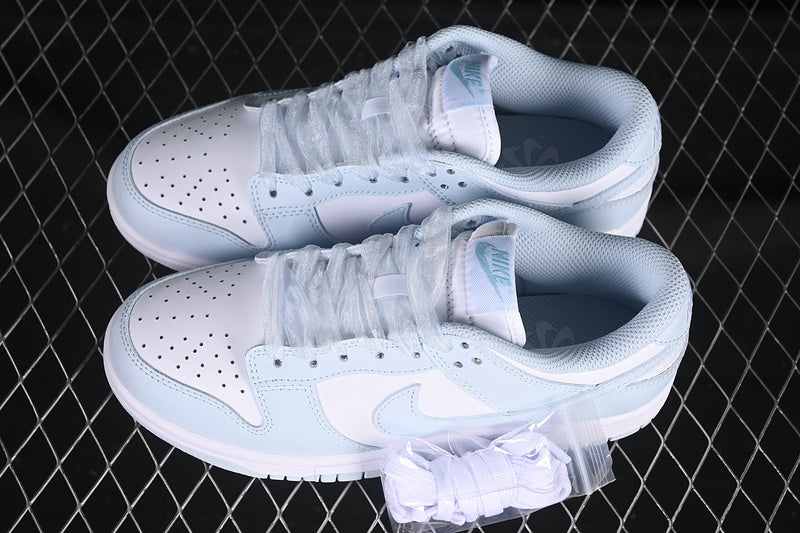 Nike SB Dunk Low "Glacier Blue"