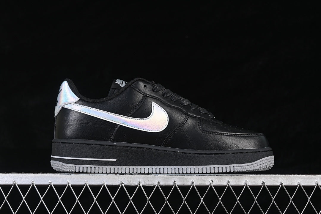 Nike Air Force 1 '07 LV8