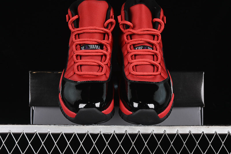 Air Jordan 11 Retro "Red/Black"