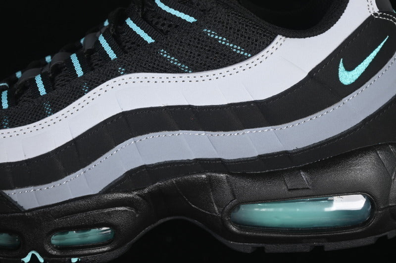 Nike Air Max 95 "Black Aurora Green"