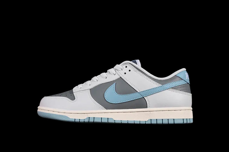 Nike SB Dunk Low "Photon Dust / Denim Turquoise"