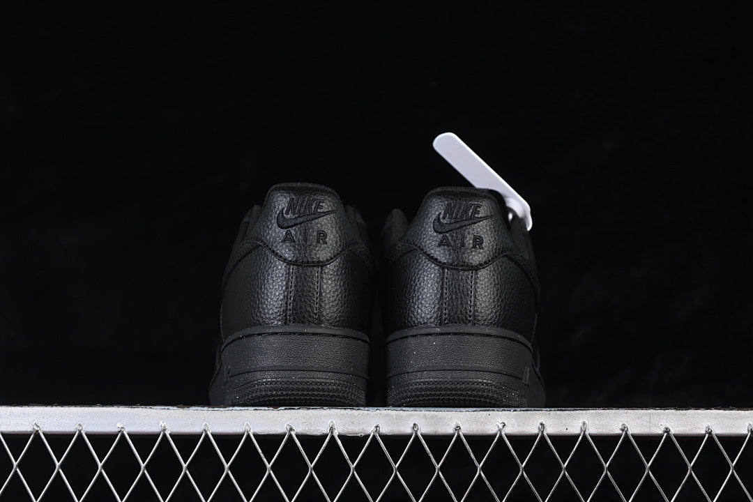 Nike Air Force 1 "Black Leather"