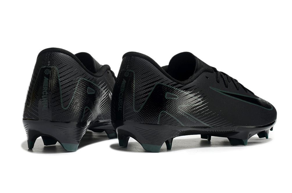 NIKE Mercurial Vapor 16 Academy "Black Out"