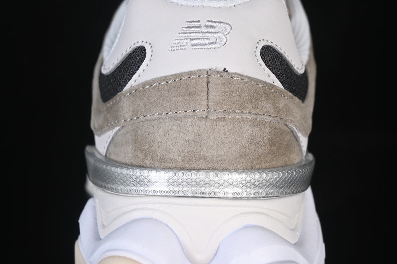 NB 9060 "Fall"