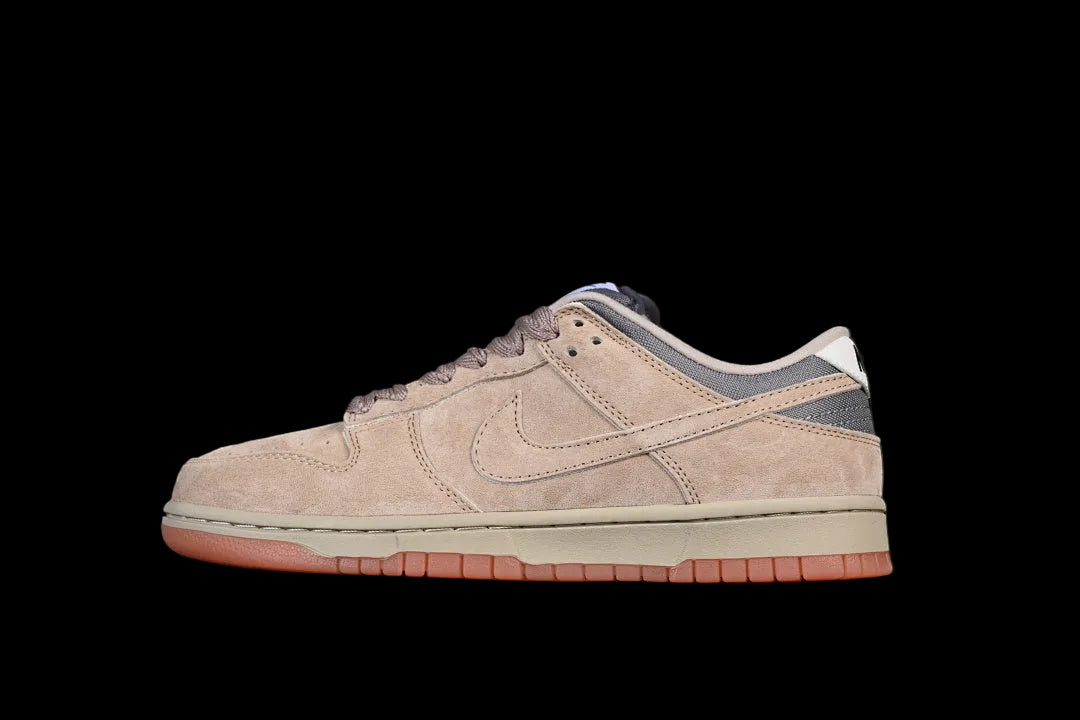 Nike SB Dunk Low Pro B "Parachute Beige"