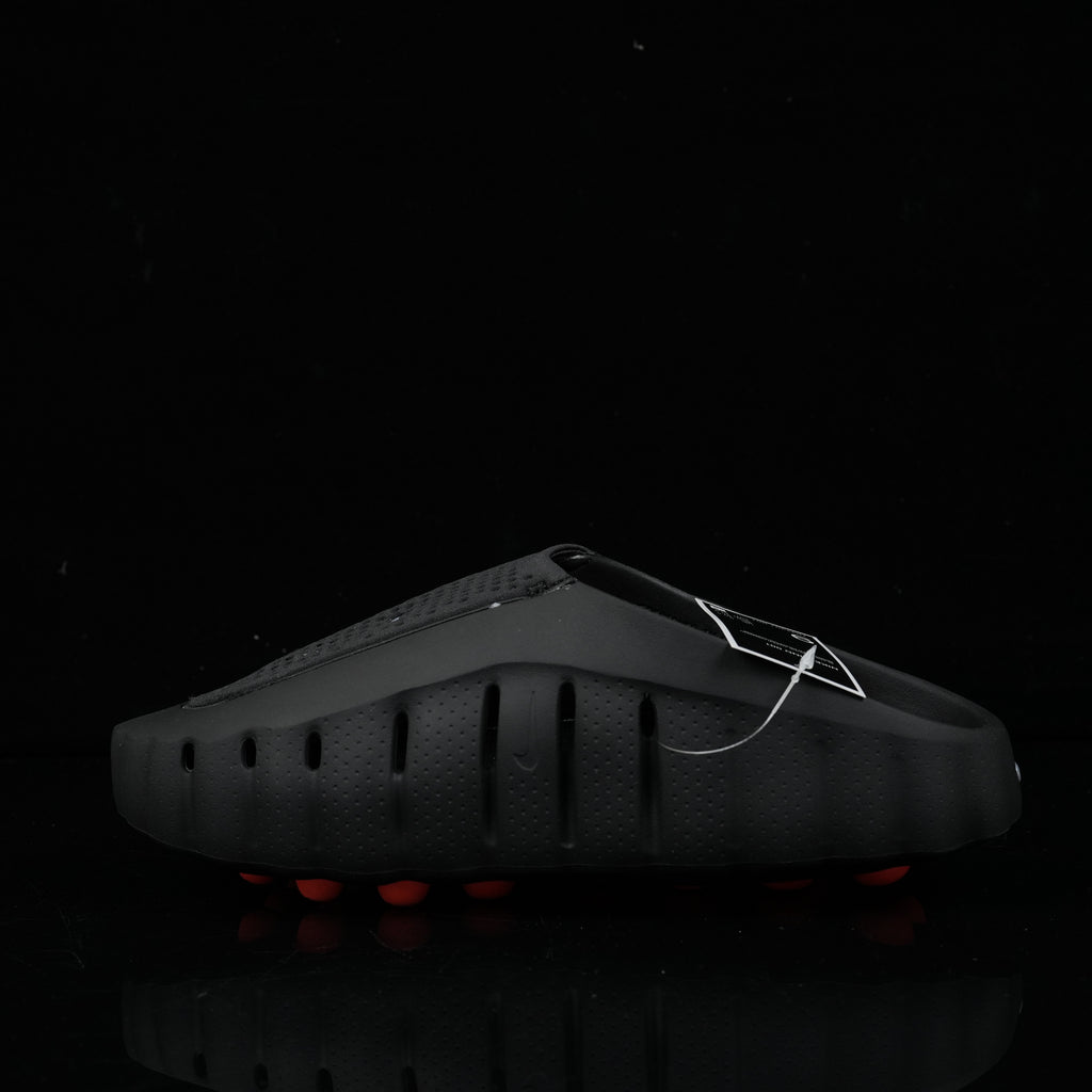 Nike Mind 001 "Black Hyper Crimson"