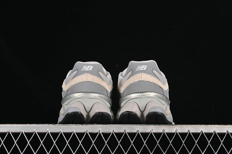 NB 9060  "Cloud/Grey/Cream"