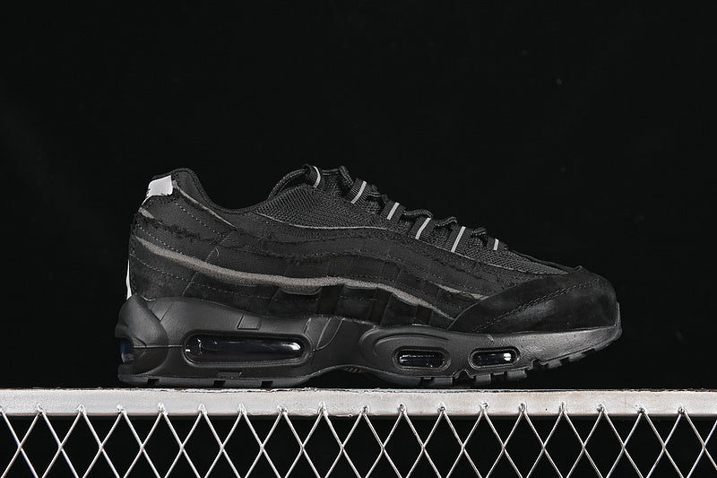 Nike Air Max 95 x Comme Des Garçons "Black"