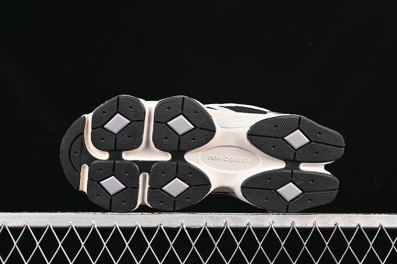 NB 9060   "Black/White/Grey"