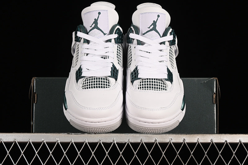 Air Jordan 4 Retro "Oxidized Green"