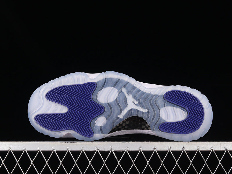 Air Jordan 11 Retro "Concord"