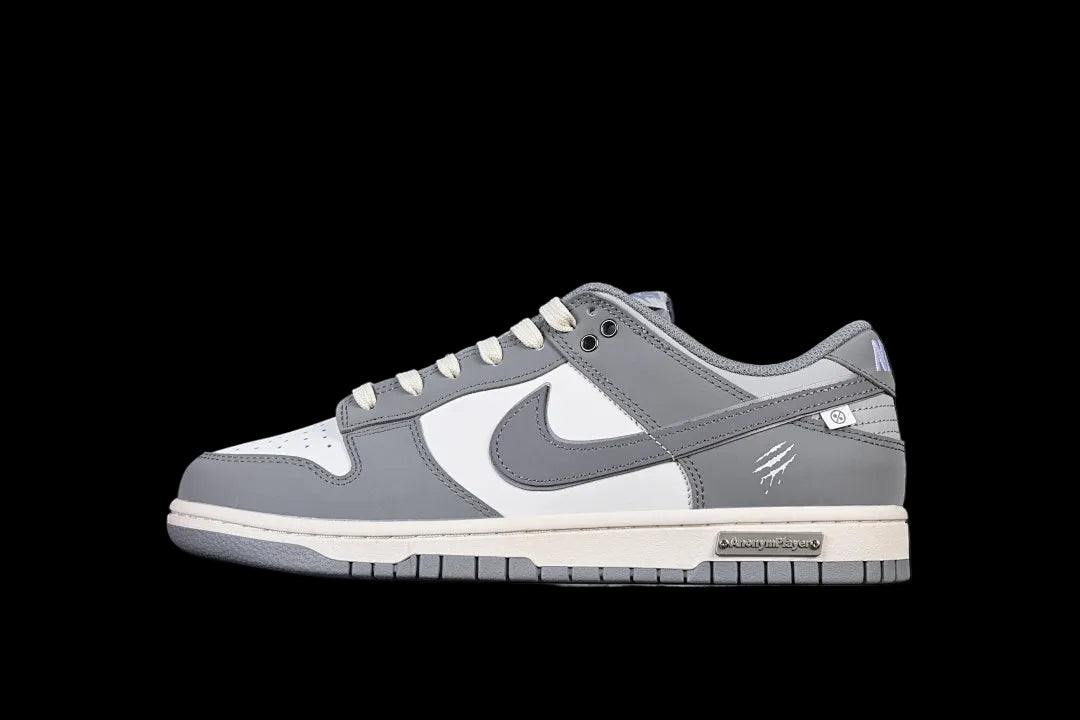 Nike SB Dunk Low "White Gray"