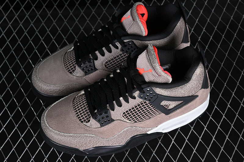 Air Jordan 4 Retro “Taupe Haze”