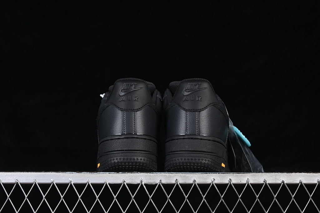 Air Force 1 Black Vibram – Premier