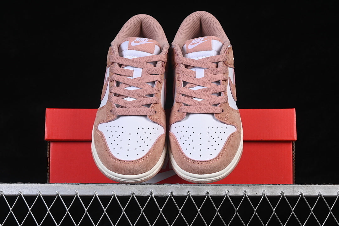 Nike SB Dunk Low "Mini Swoosh - Rose Whisper"