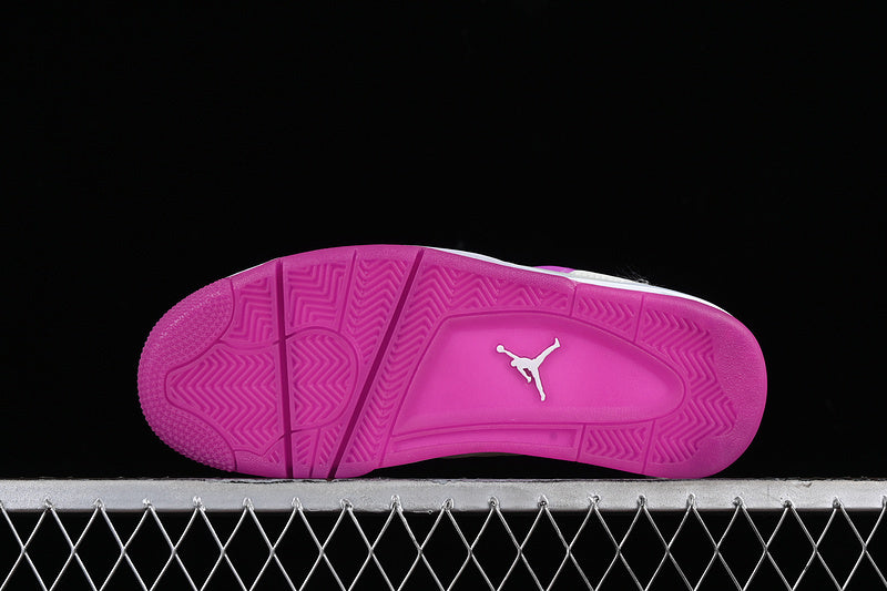 Air Jordan 4 Retro "Hyper Violet"