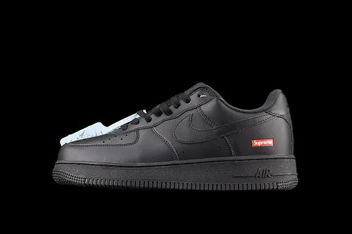 Nike Air Force 1 "Supreme Black"