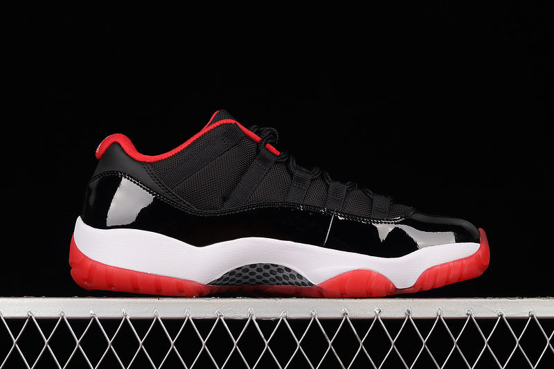 Air Jordan 11 Retro Low "Bred '2015'"