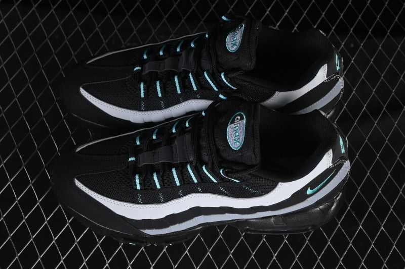Nike Air Max 95 "Black Aurora Green"