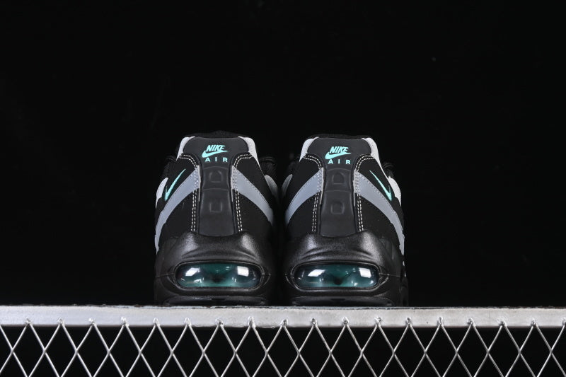Nike Air Max 95 "Black Aurora Green"